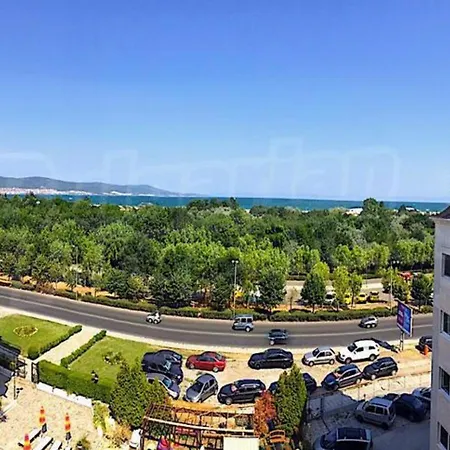 Apart Breeze Sunny Beach
